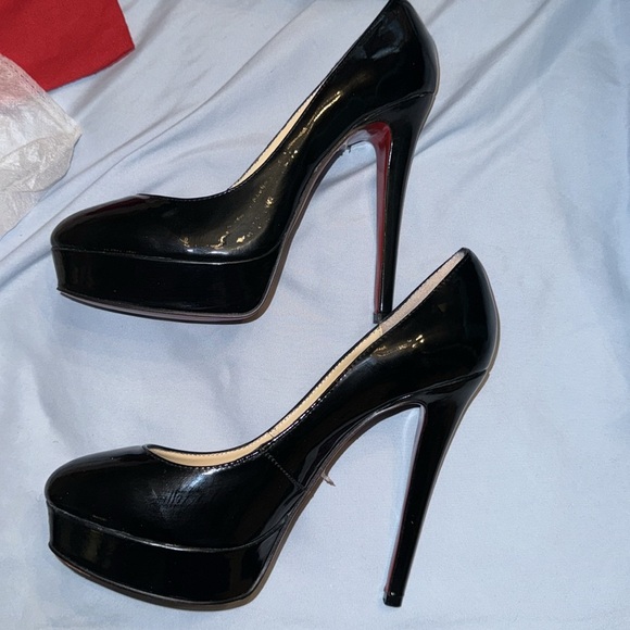 Loub -VIBE.. Patent Bianca Platform Pumps 39 red bottom NYE Christmas birthday - Picture 3 of 8